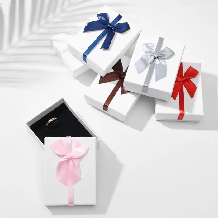 Коробочка подарочная под набор &laquo;Бантик&raquo; минимализм, 7&times;9 (размер полезной части 6.5&times;8.5 см), МИКС, вставка чёрная