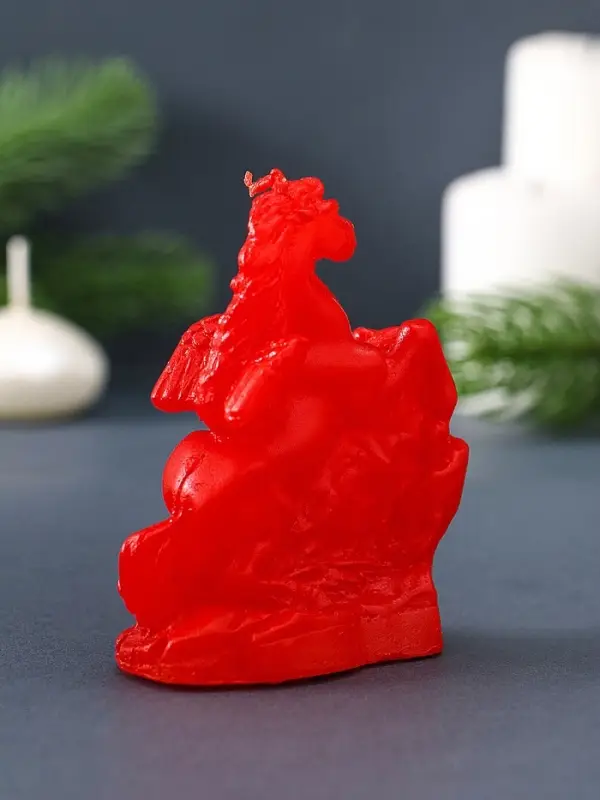 Свеча фигурная "Лошадка-Пегас" 3,5х6,5х8 см, цв. красный