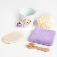 Набор подарочный Этель &laquo;Любимой подружке&raquo;, 6 предметов: полотенце и аксессуары (отсутствует: бомбочка и молочко для тела)