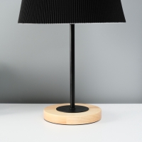 Светильник настольный "Строгость" 1х40Вт Е27 черный 22,5х22,5х41,5см