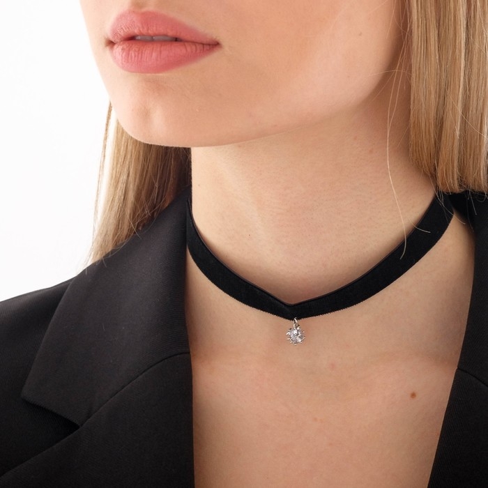 Чокер &laquo;Стразинка&raquo; ромб, цвет белый в серебре, 33 см