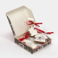 Коробка складная &laquo;Новогодний городок&raquo;, 14 х 14 х 3.5 см