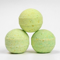 Бомбочки "Хвойный лес" набор 3 шт по 110 г Бомбочки "Хвойный лес" набор 3 шт по 110 г