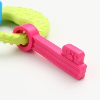 Игрушка жевательная "Всегда вместе!", TPR, 18,5 см, конфета/круг/ключ Игрушка жевательная "Всегда вместе!", TPR, 18,5 см, конфета/круг/ключ