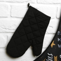 Подарочный набор &laquo;Мужество имеет значение&raquo;: кухонный фартук и прихватка