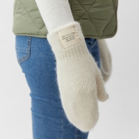 Варежки женские MIST с шерстью кролика, р-р 22 см, цв. молочный Варежки женские MIST с шерстью кролика, р-р 22 см, цв. молочный