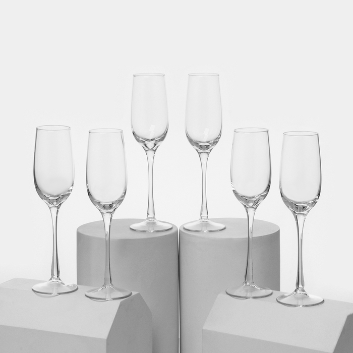 Набор стеклянных бокалов, 180 мл Набор стеклянных бокалов, 180 мл