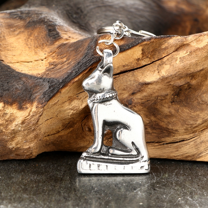 Амулет-брелок, тотем Амулет-брелок, тотем "Бастет" №08, металлический