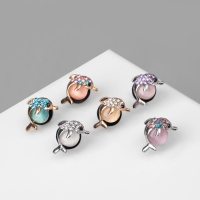 Значок «Ассорти» дельфин, цвет МИКС (неделимая фасовка 12 шт., цена за шт.) Значок «Ассорти» дельфин, цвет МИКС (неделимая фасовка 12 шт., цена за шт.)