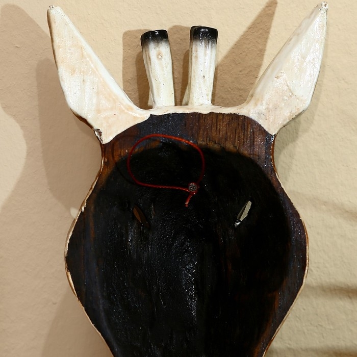 Маска "Зебра" албезия 19х9х4 см