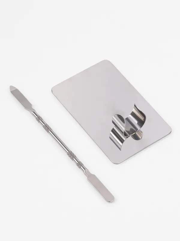 Набор д/нанесения макияжа 2 пред: палитра, спатула металл серебро пакет QF