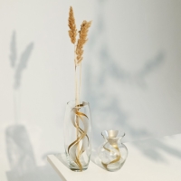 Ваза для цветов &laquo;Линии&raquo; стеклянная, прозрачная, 26 см, 1,7 л.