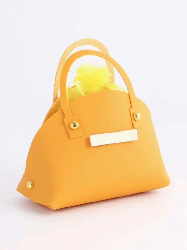 Кожанная подарочная сумочка 14 х 6,5 х 12,8 см желтая