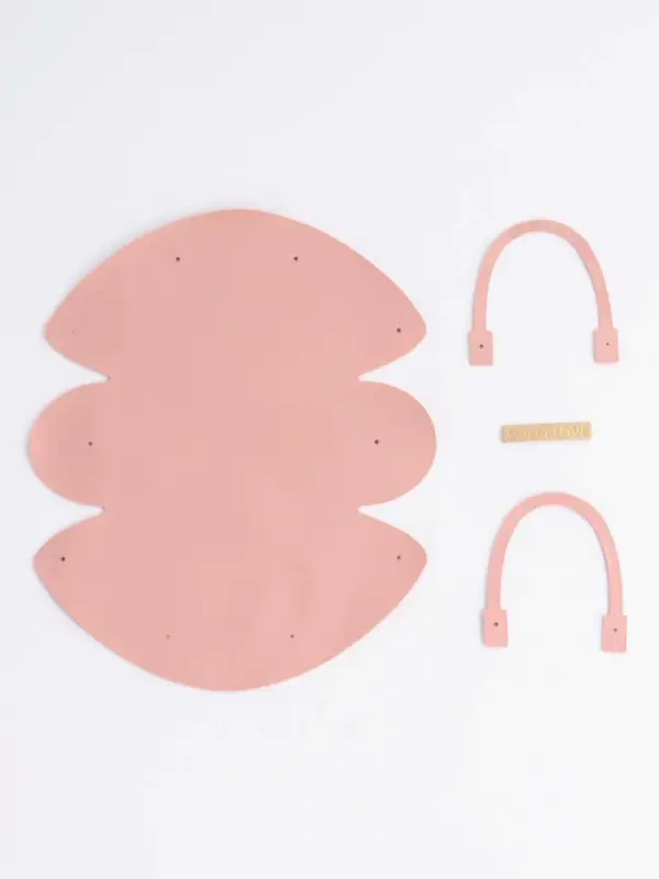 Кожанная подарочная сумочка 14 х 6,5 х 12,8 см розовая