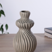 Ваза керамика настольная "Дилис" d-4.5 см, 19х10 см, серый