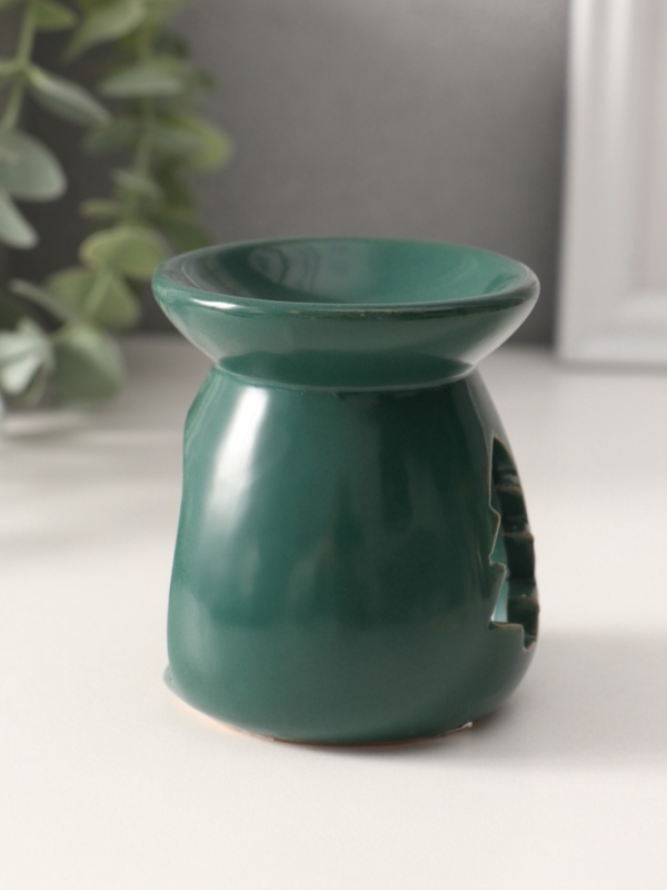 Аромалампа керамика "Ёлочка" тёмно-зелёная 6,8х6,8х7,5 см