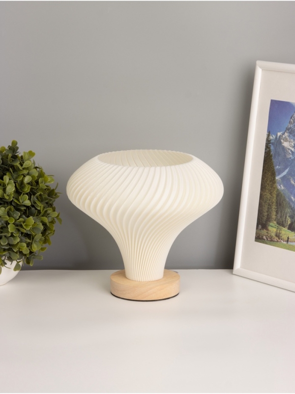 Светильник настольный "Бокал" 1х10Вт Е14 провод 1,7м 22х22х19см