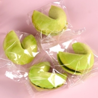 Цветное печенье с предсказанием &laquo;8 марта&raquo;, 4 шт.