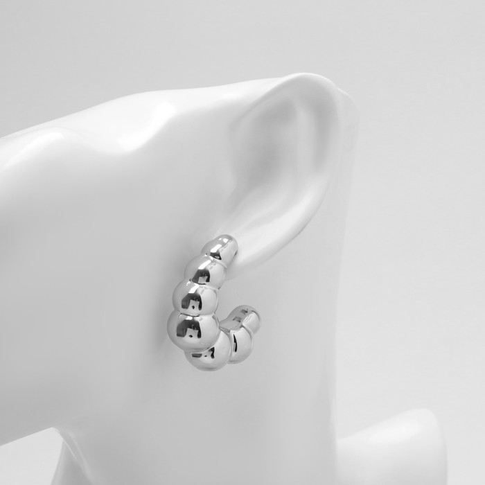 Серьги-кольца «Тренд» мятые, гроздь, цвет серебро Серьги-кольца «Тренд» мятые, гроздь, цвет серебро