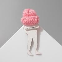 Брошь &laquo;Девочка&raquo; подросток, цветная в серебре