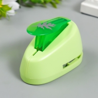 Фигурный компостер "Рукоделие. Узор 075" 8,5х5,4 см, d = 2.5 см Фигурный компостер "Рукоделие. Узор 075" 8,5х5,4 см, d = 2.5 см