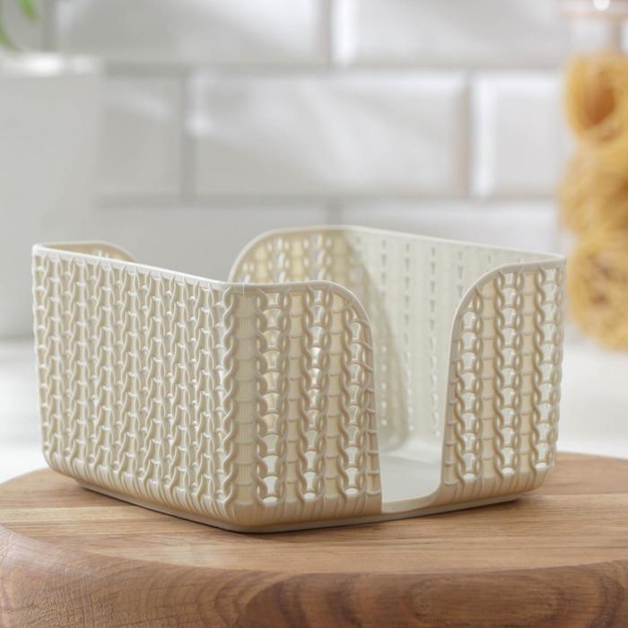 Салфетница &laquo;Вязание&raquo;, цвет белый ротанг