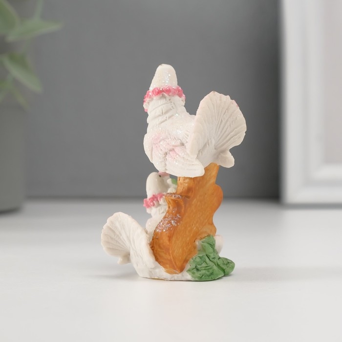 Фигурка полистоун &laquo;Голуби в розовом венке&raquo;, 6&times;4 см