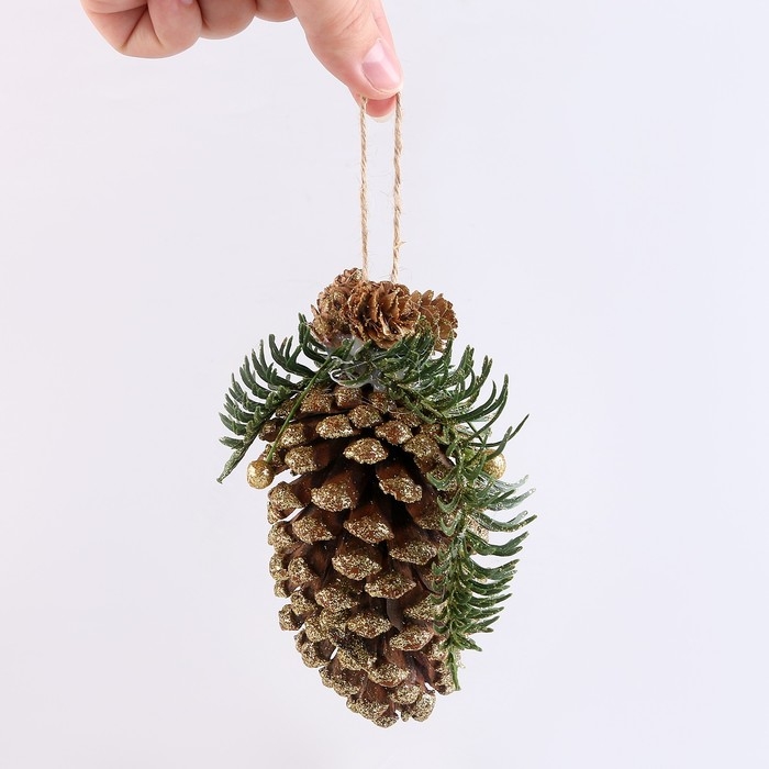 Шишка декоративная &laquo; Новогодняя&raquo; 12 &times; 12 &times; 18,5 см