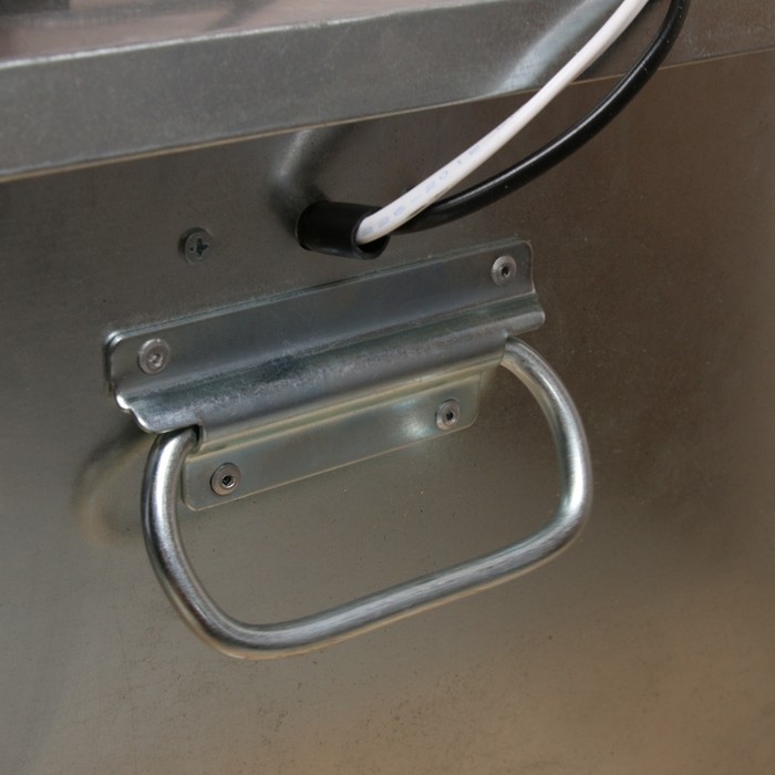 Брудер для цыплят, 100 × 40 × 45 см, с поддоном, кормушкой и поилкой, металлический Брудер для цыплят, 100 × 40 × 45 см, с поддоном, кормушкой и поилкой, металлический