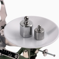 Весы лабораторные, с набором гирь 200 г. Весы лабораторные, с набором гирь 200 г.