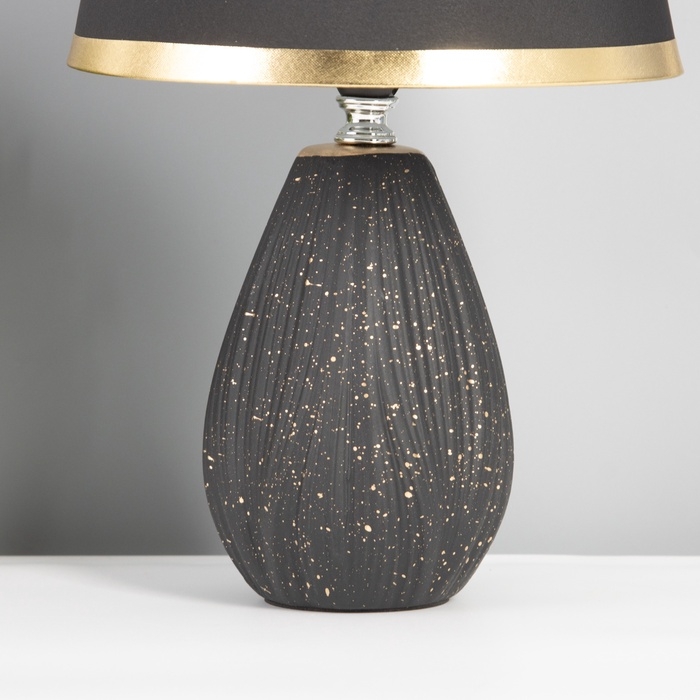 Лампа настольная Лампа настольная "Нежность" 1х40Вт Е14 черный/золото 20х20х34см