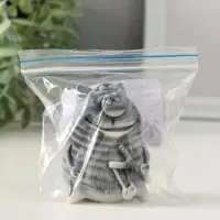 Сувенир "Кот хулиган с рогаткой" 7 см