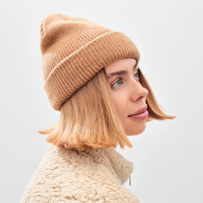 Шапка женская MINAKU, цвет бежевый, р-р 56-58 Шапка женская MINAKU, цвет бежевый, р-р 56-58