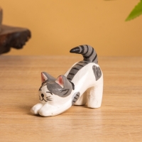 Сувенир &laquo;Потягивающийся Кот&raquo;, 2.5&times;5&times;6 см, дерево, чёрно-белый