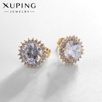 Серьги со стразами XUPING пусеты солнце, цвет белый в золоте Серьги со стразами XUPING пусеты солнце, цвет белый в золоте