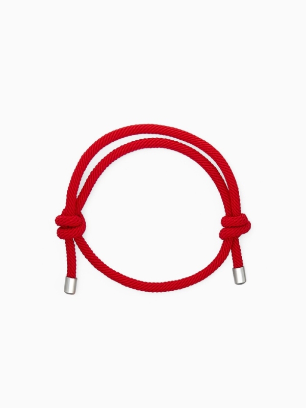 Браслет-оберег &laquo;Красная нить&raquo; защита, цвет красный в серебре, d=6