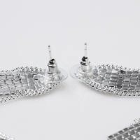 Серьги висячие со стразами &laquo;Вечное сияние&raquo; медуза, цвет белый в серебре