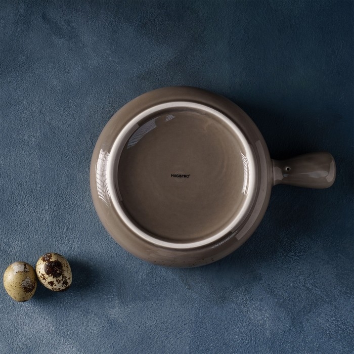 Кокотница фарфоровая Magistro &laquo;Церера&raquo;, 500 мл, d=15 см, цвет коричневый