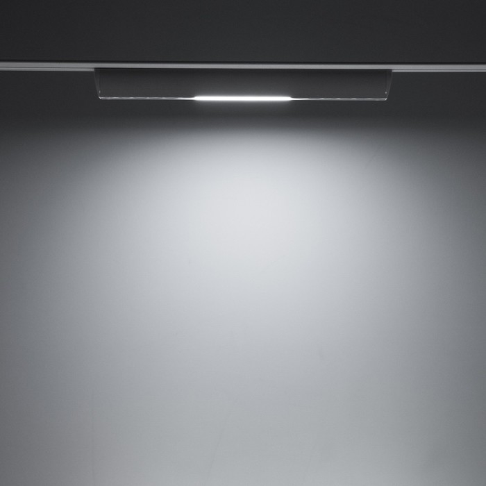 Светильник трековый SLIM "Линия трек33" LED 18Вт 3000K-6000К 48V CRI90 белый 3,2х3,8х33,8см   990943