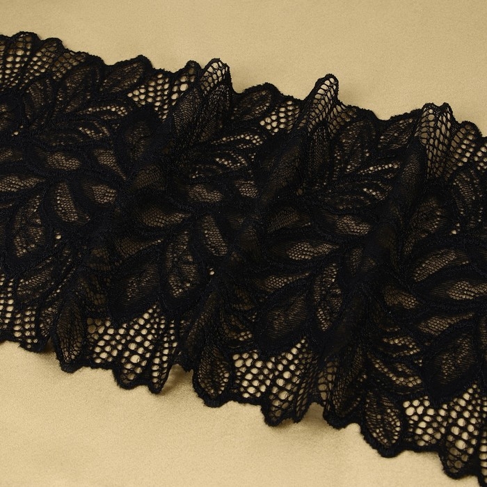 Кружевная эластичная ткань, 185 мм × 2,7 ± 0,5 м, цвет чёрный Кружевная эластичная ткань, 185 мм × 2,7 ± 0,5 м, цвет чёрный