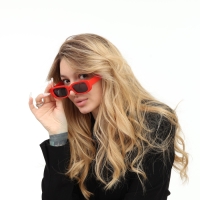 Очки солнцезащитные "OneSun", uv 400, дужка 14 см, ширина 14.5 см, линза 4 х 6.5 см, красные Очки солнцезащитные "OneSun", uv 400, дужка 14 см, ширина 14.5 см, линза 4 х 6.5 см, красные