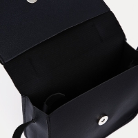 Сумка детская для девочки на магните, цвет чёрный