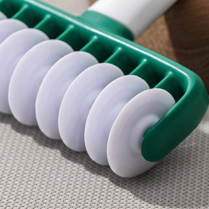 Валик для нарезки полос из теста KONFINETTA &laquo;Сладость&raquo;, 14&times;17&times;4 см, цвет белый