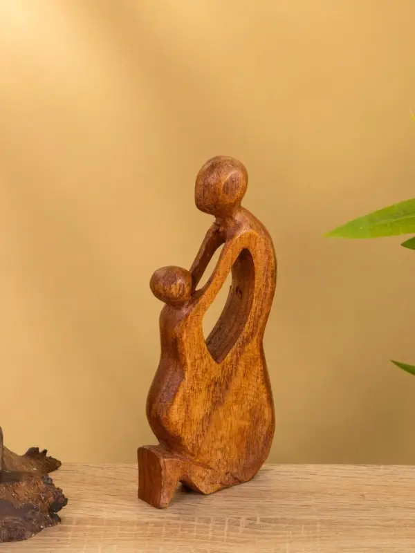 Сувенир &laquo;Объятия&raquo;, 20&times;9.5&times;3 см, дерево