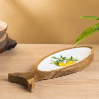 Блюдо в форме рыбки "Лимоны" дерево манго 32х11,5х2 см