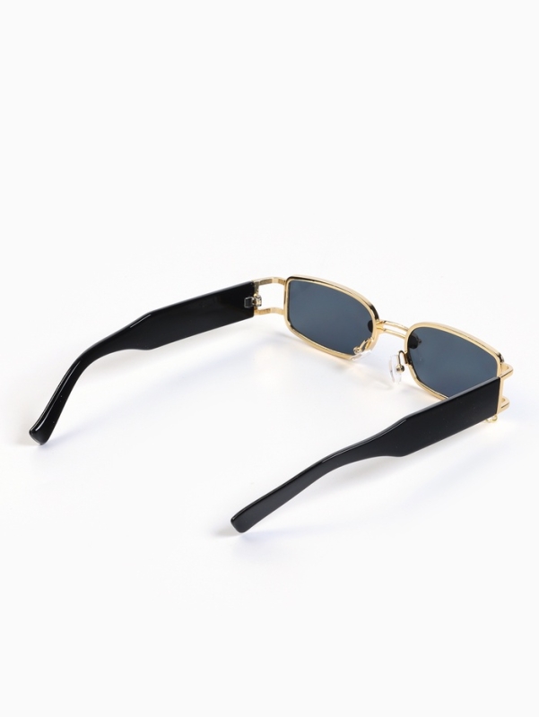 Очки солнцезащитные OneSun, UV 400, линза 3.2 х 5.3 см, ширина 14.6 см, дужка 15.6 см, черные дужки