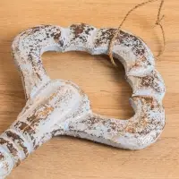 Сувенир &laquo;Ключ от счастья&raquo;, 4.5&times;21&times;50 +/- 3 см, дерево, голубой