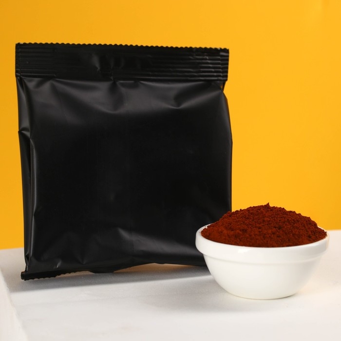 Набор &laquo;8 марта&raquo;, чай со вкусом ваниль и карамель 50 г., кофе со вкусом аммаретто 30 г., крем-мёд с апельсином 30 г., крем-мёд с малиной 30 г., варенье из шишек с клюквой 30 г.