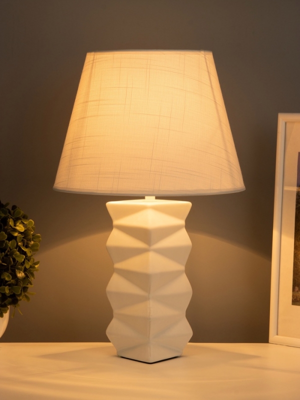 Лампа настольная "Мозайка" 40Вт Е14 белый 24х24х38см