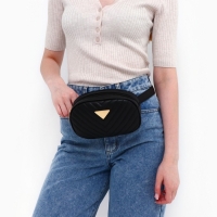 Сумка женская поясная с прострочкой 20х13х6 см, цвет чёрный